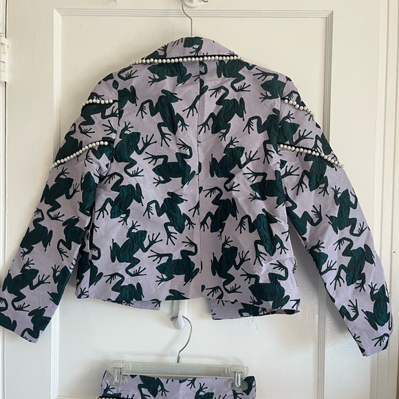S, Preppy Frog Print w/ Pearls Jacket & Skirt set - Picture 6 of 6